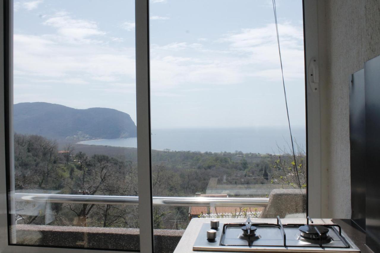 Pataki Studios Petrovac 외부 사진